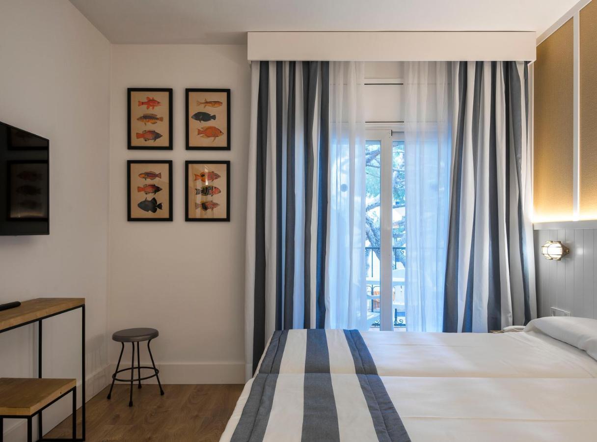 Hotel Els Pins Platja d'Aro Kültér fotó